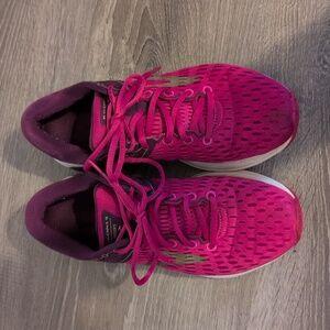 Ravenna 9 Brooks Running Shoe